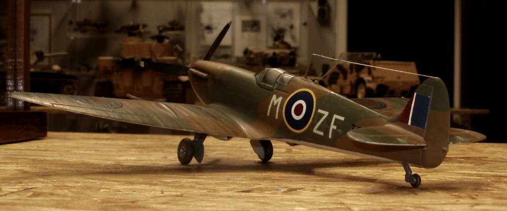 Supermarine Spitfire von Revell in 1/48.