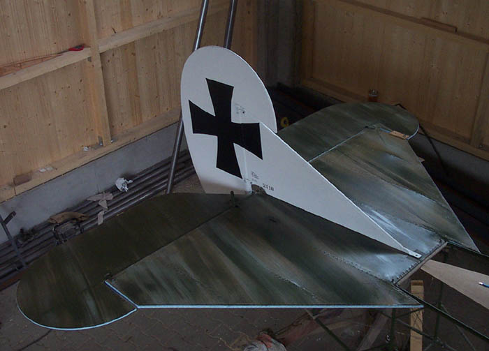 Engels E.3 (Nachbau der Fokker D.VII)- Leitwerk