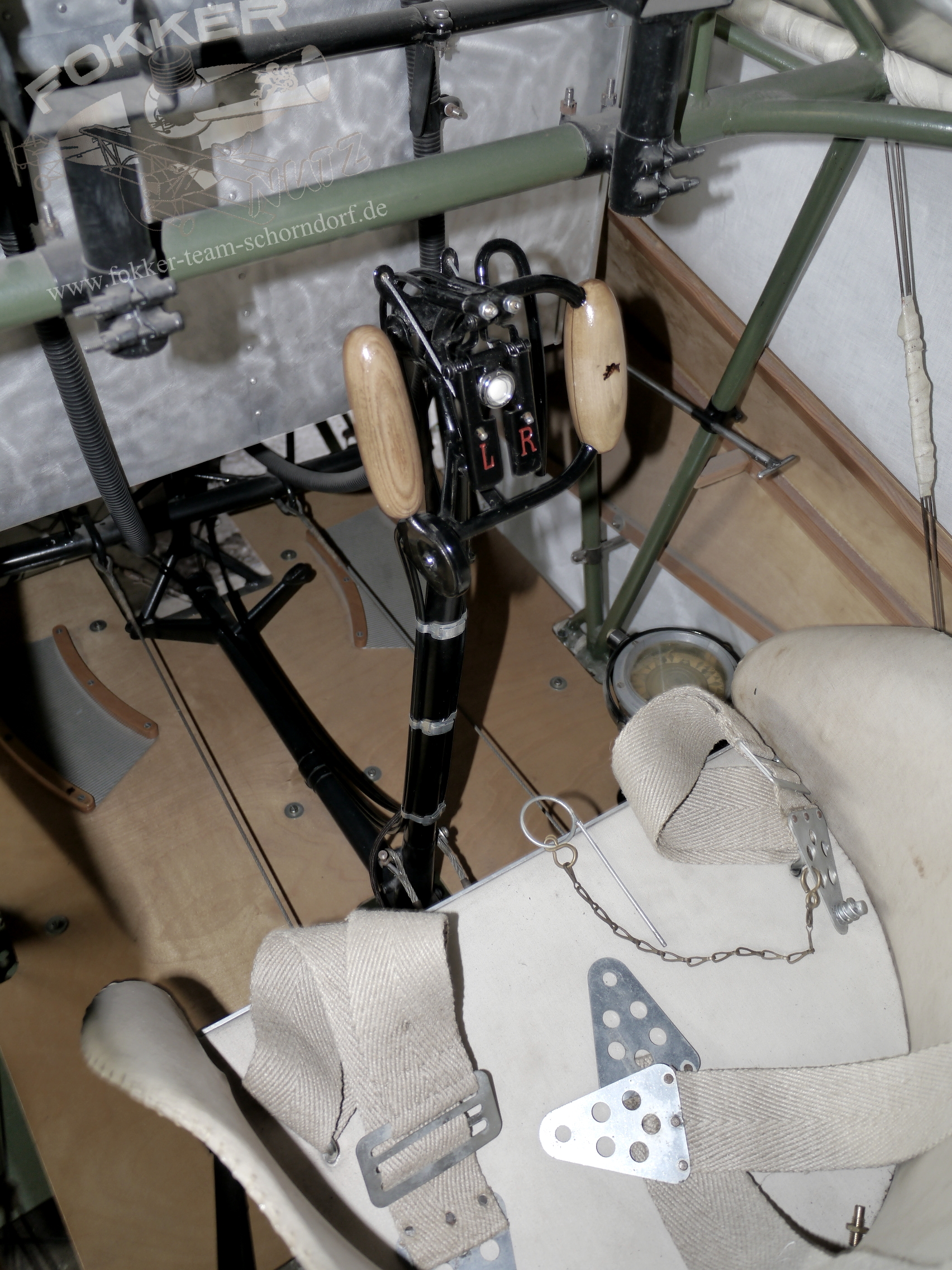 Engels E.1 (Fokker Dr.1) - Cockpit view November 2020 - W.I.P.