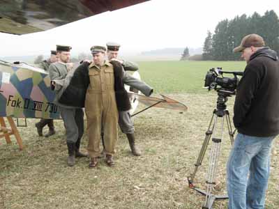 Adreamgetswings(14)klein.jpg (37109 Byte)