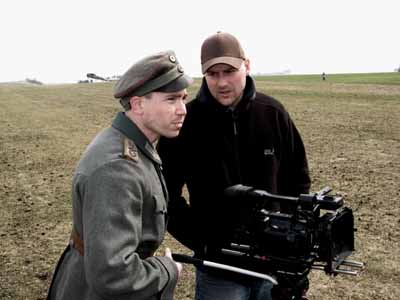 Adreamgetswings(52)klein.jpg (37045 Byte)